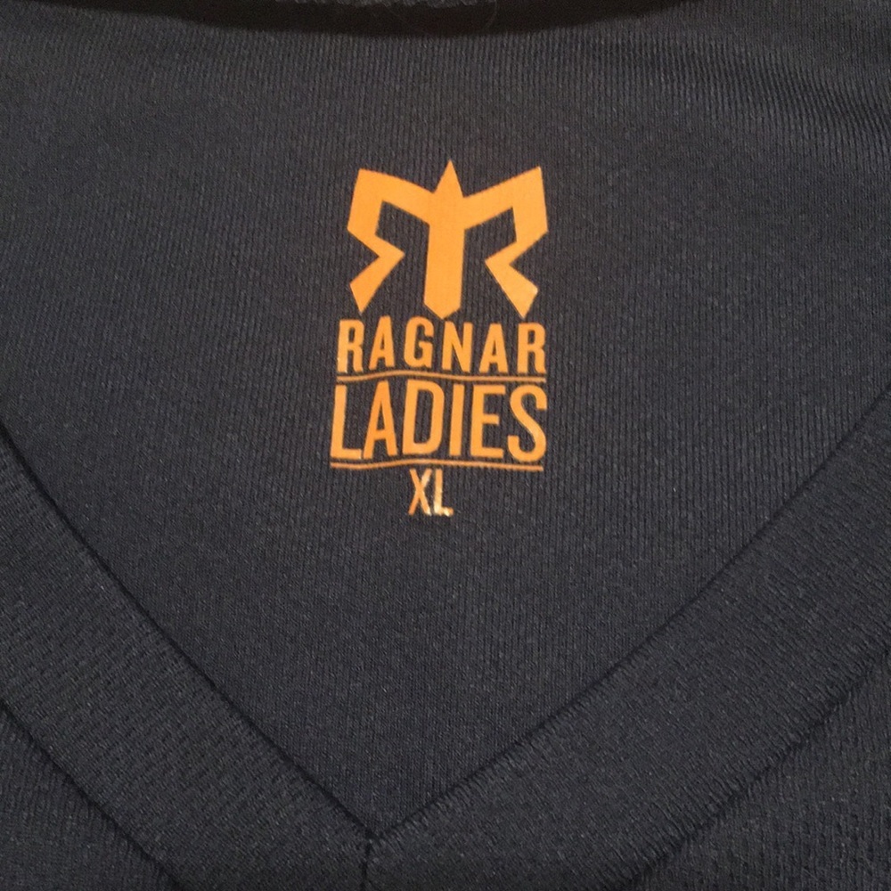 Official Ragnar Performance Running T-Shirt. Women’s Large. - Picture 4 of 5